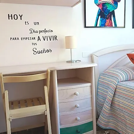 Acogedora Y Confortable Casa Familiar En L'Olleria