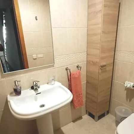Acogedora Y Confortable Casa Familiar En * L'Olleria