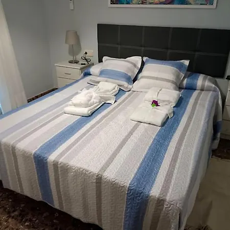 Acogedora Y Confortable Casa Familiar En