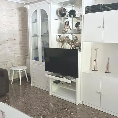Acogedora Y Confortable Casa Familiar En L'Olleria