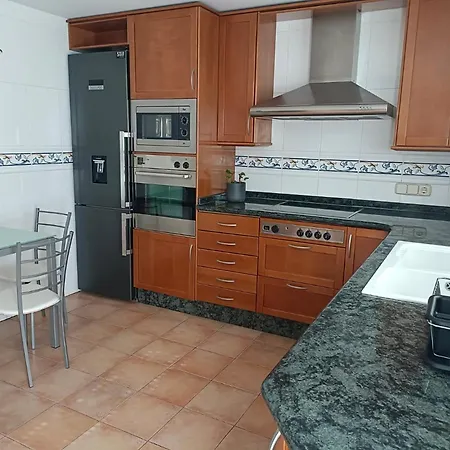 Acogedora Y Confortable Casa Familiar En Сasa de vacaciones *